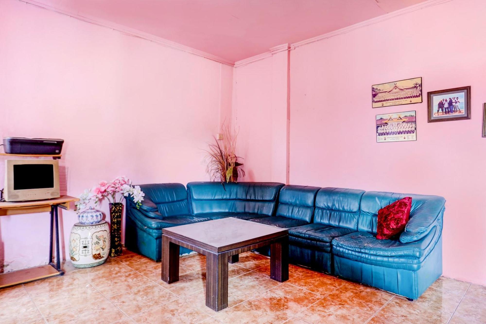 Oyo 92334 Abi Manyu Syariah Hotel นาโกยา ภายนอก รูปภาพ